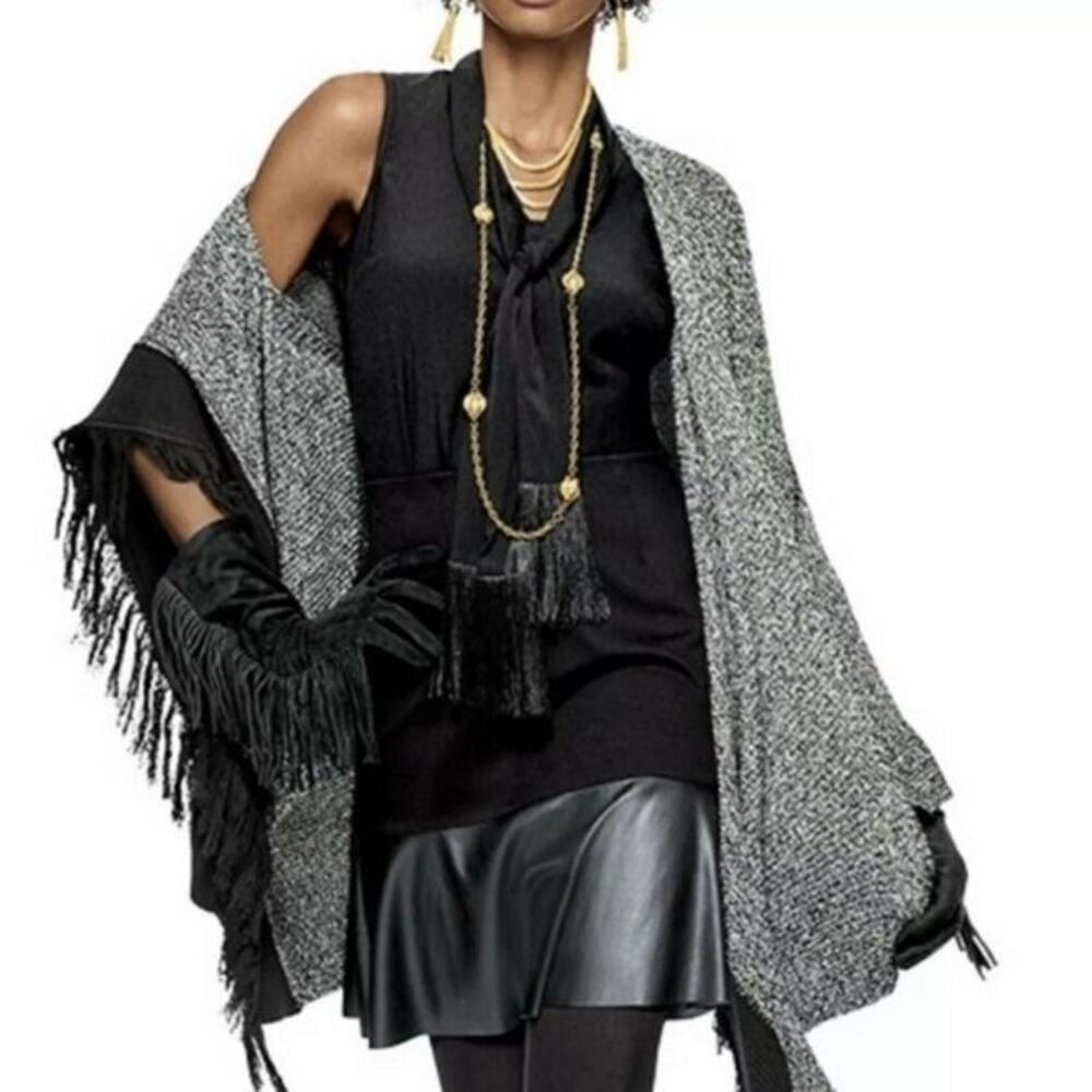 CAbi 3361 Pepper Fringe Trim Shawl Wrap Cape Ponch Sweater EUC One Size Autumn